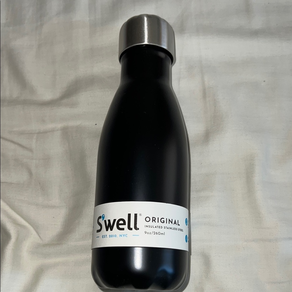 S'well Midnight Black Insulated Bottle
